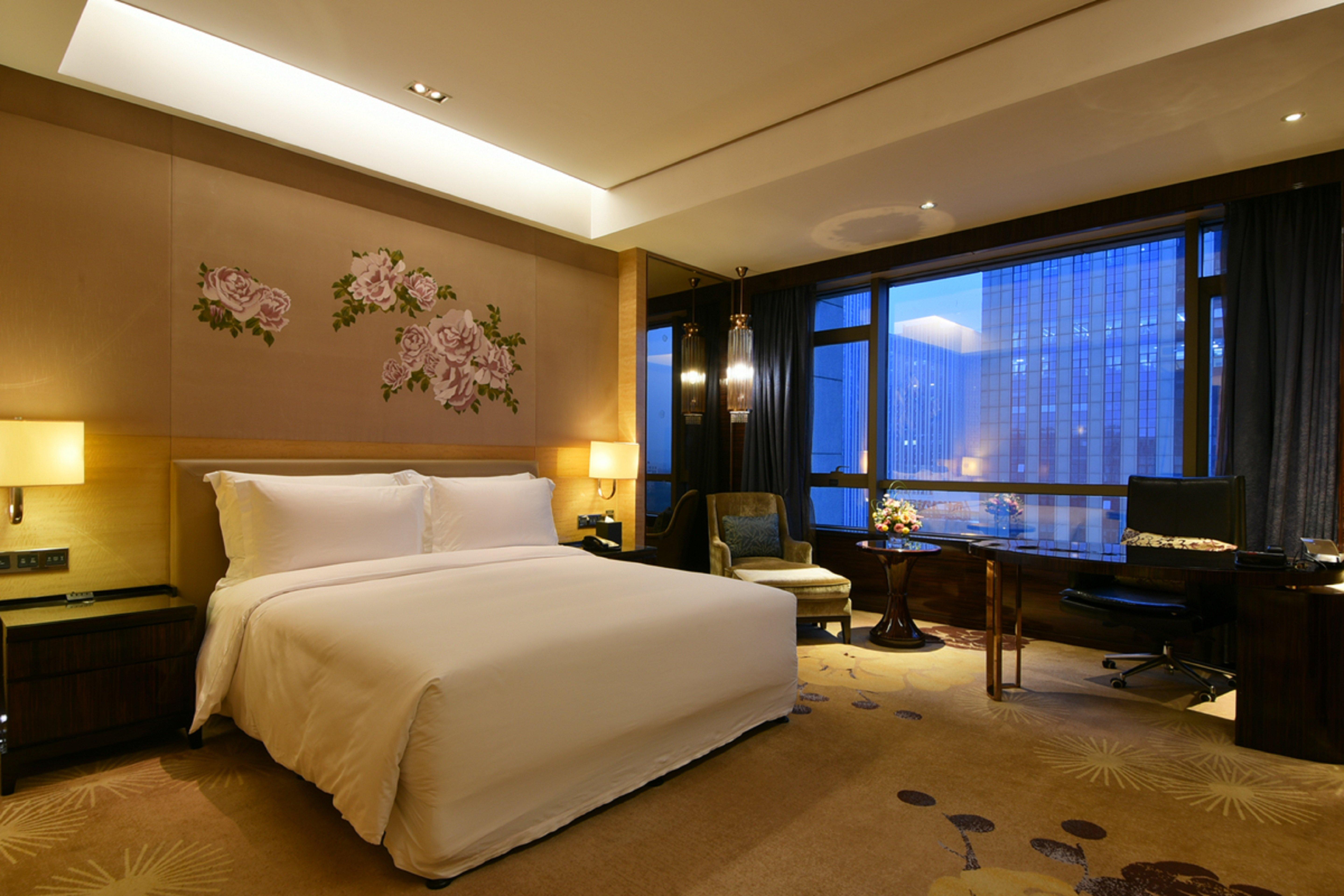 Intercontinental Shijiazhuang By Ihg Hotel Exterior photo