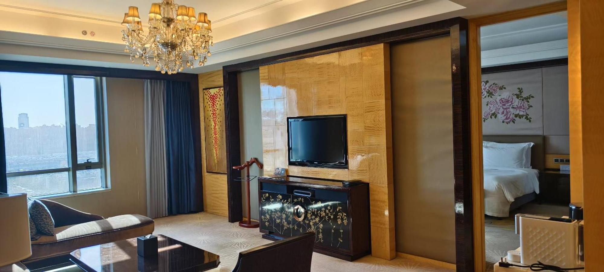 Intercontinental Shijiazhuang By Ihg Hotel Exterior photo