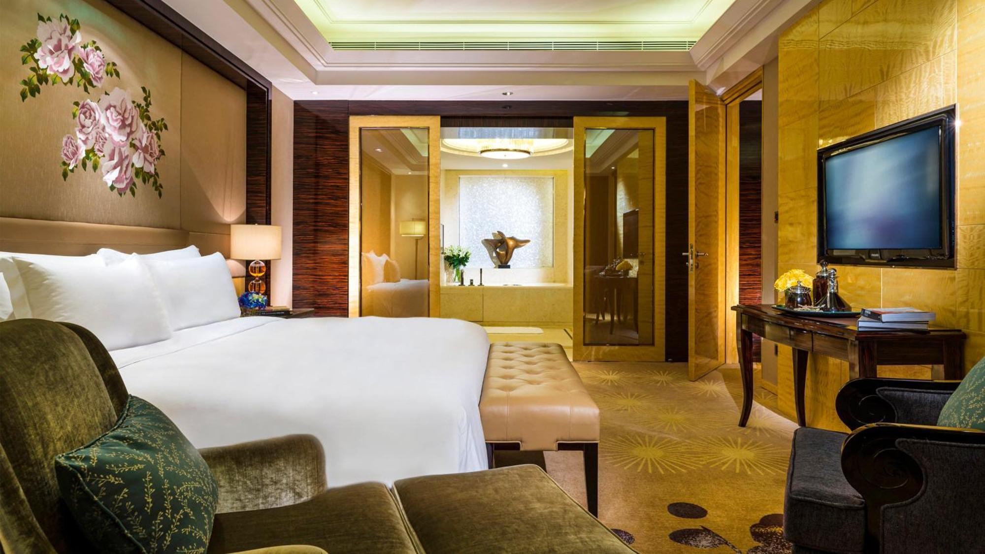 Intercontinental Shijiazhuang By Ihg Hotel Exterior photo