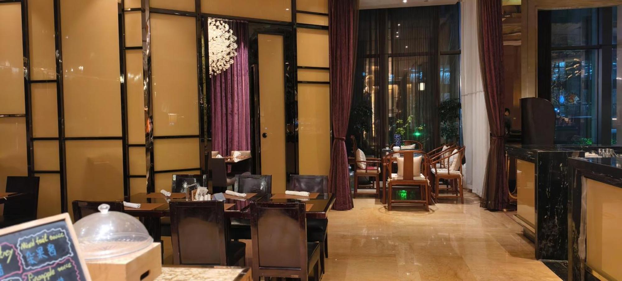 Intercontinental Shijiazhuang By Ihg Hotel Exterior photo